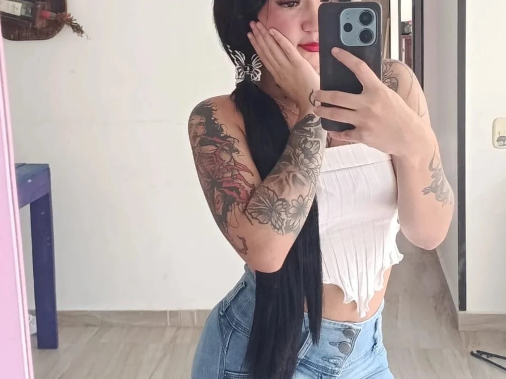 Katt_Diamond_ Chatroom