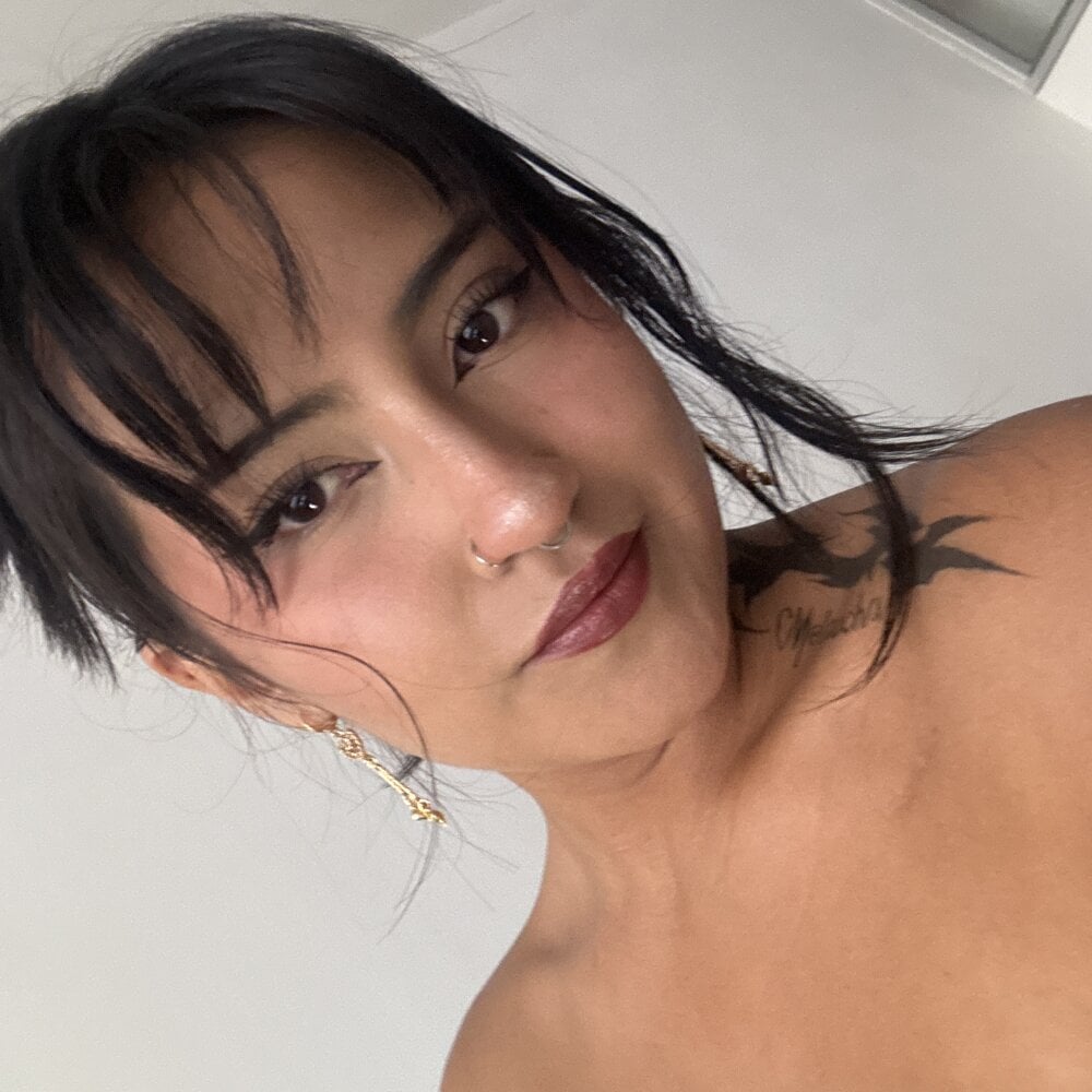 Katt_eyes21 Chatroom