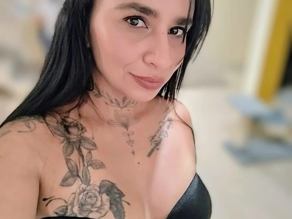 Katty_Rosee_ Chatroom