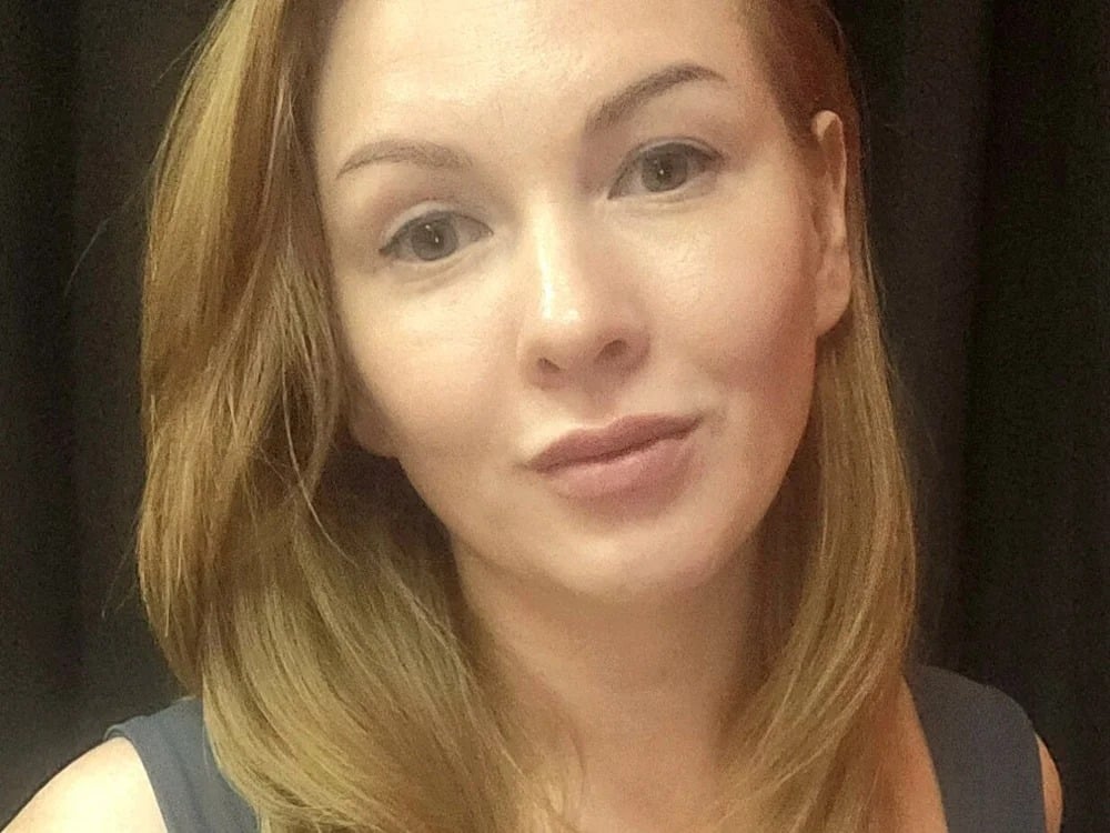 Katy_Brie Chatroom