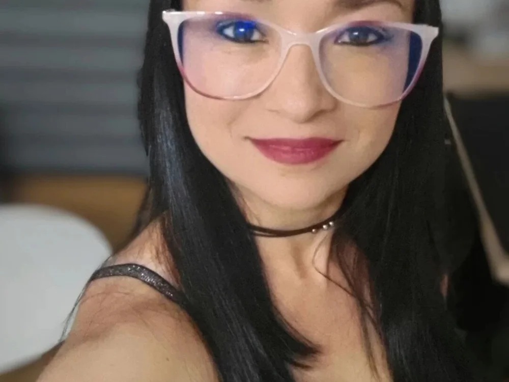 Kendra_Myeers Chatroom