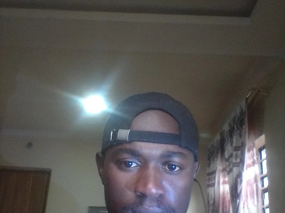 Kenjani Chatroom
