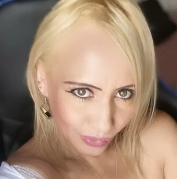 KeylaStill Chatroom