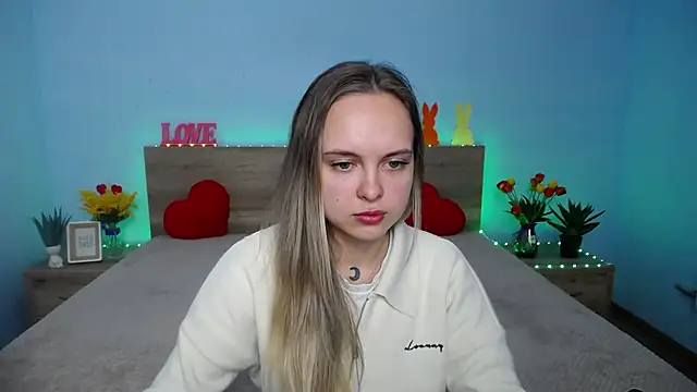 KhaleesiMoon Chatroom