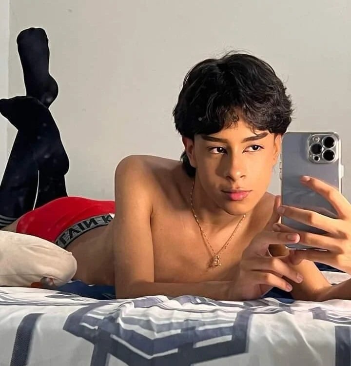 Kieran_valentin Chatroom