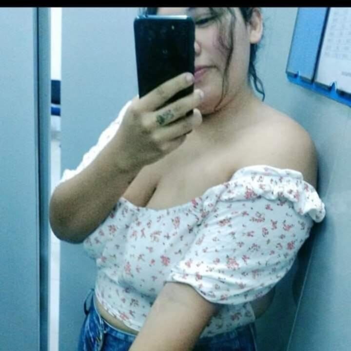 KimberlyWooker Chatroom