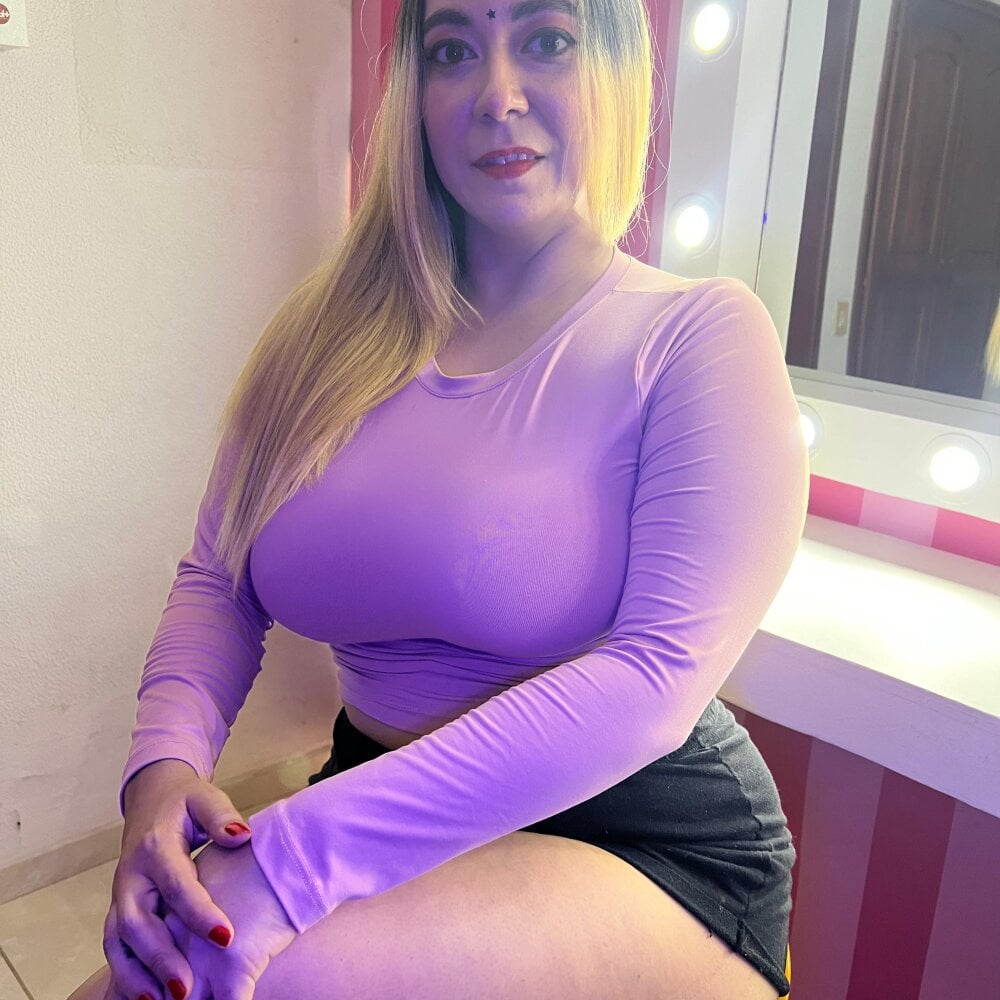 Kimi_kohh Chatroom