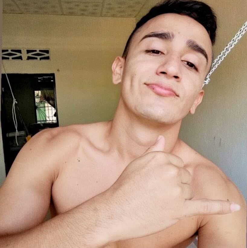 KingSex120795 Chatroom