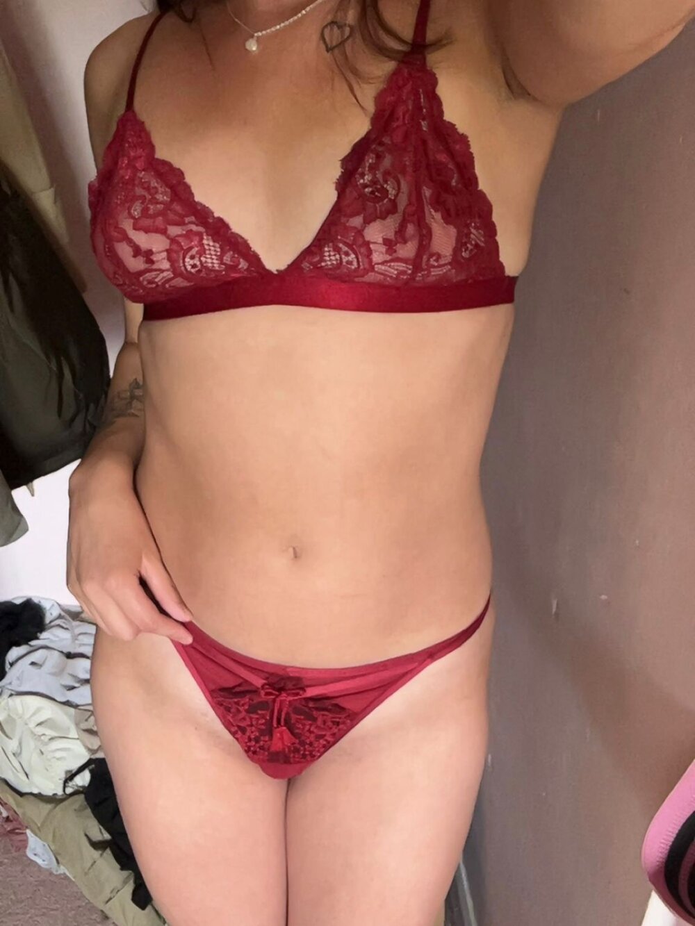 KinkyXellie Chatroom