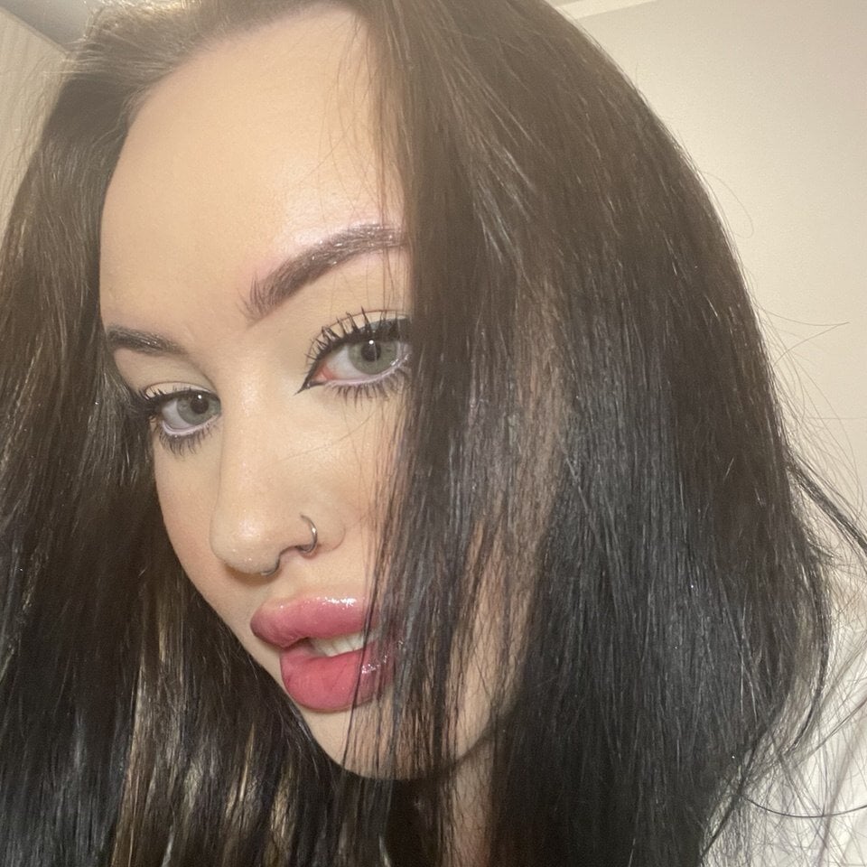 KiraSunshine Chatroom