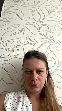 KirraMeov Chatroom
