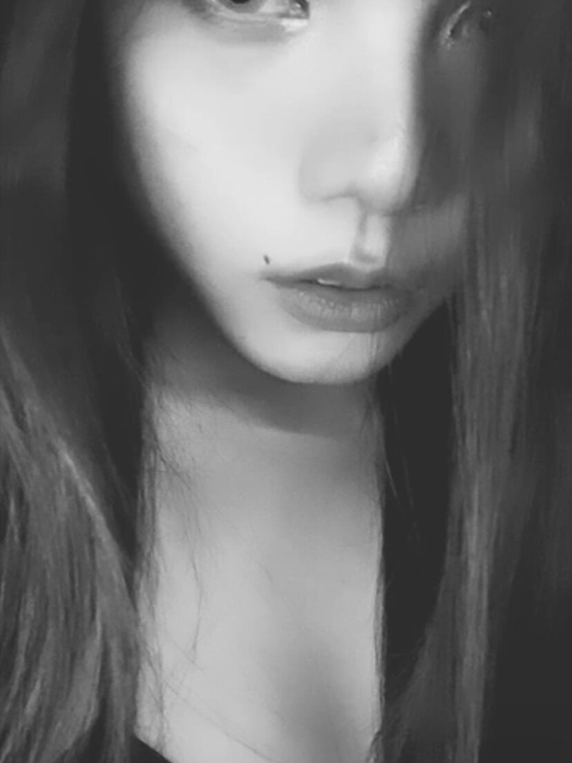 Kisses-For-You Chatroom