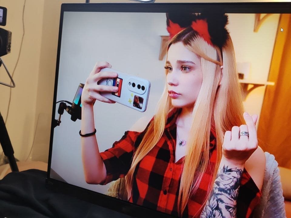 Kitten_Alissa Chatroom