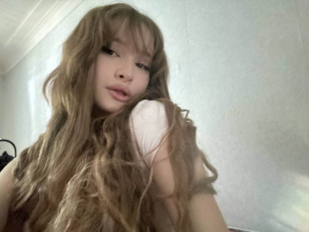 KittyBellaCiao Chatroom