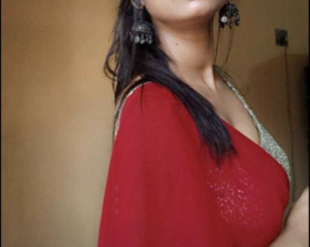 Komal-741 Webcam Profile Picture Komal-741 Chatroom