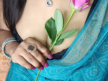 komal-g