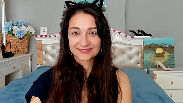 KorriNaughty Chatroom