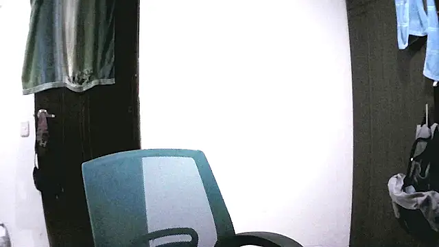 Kratos-Moreno Chatroom