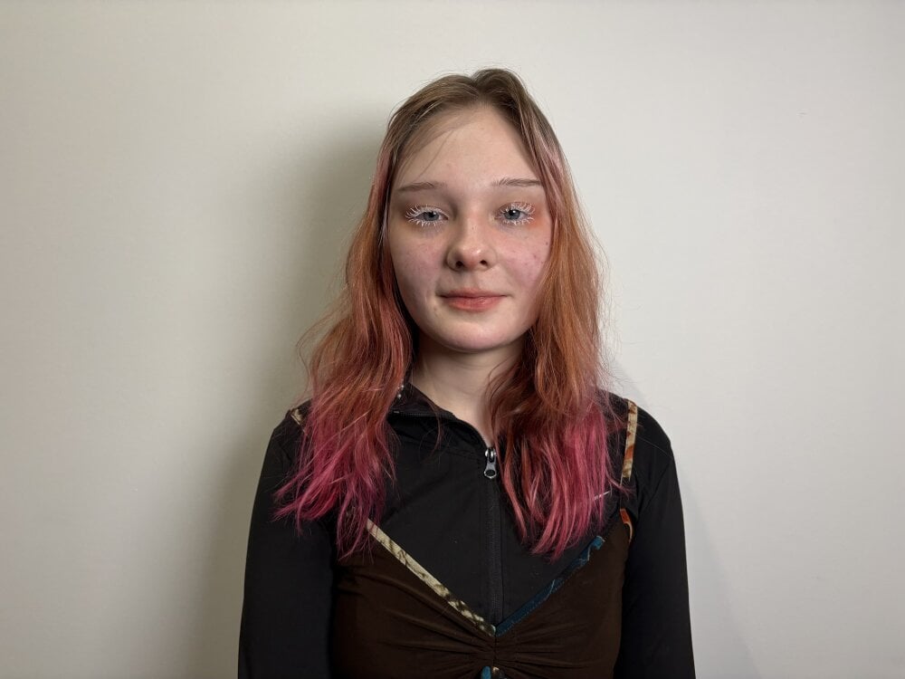 KrissyHjelle Chatroom