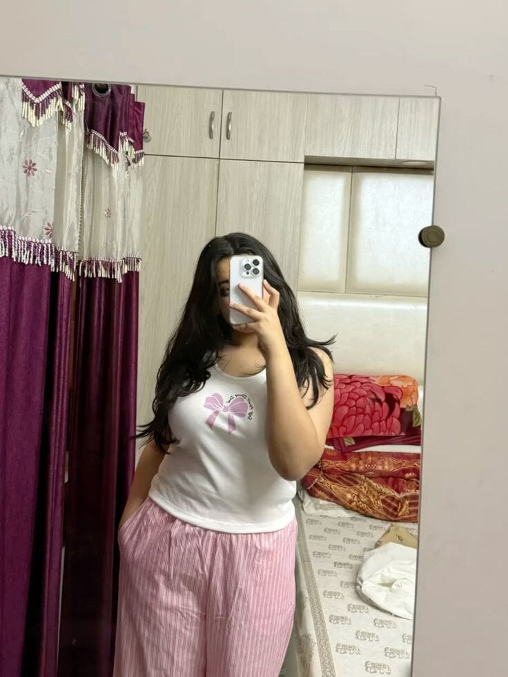 Kritika_singh25 Chatroom