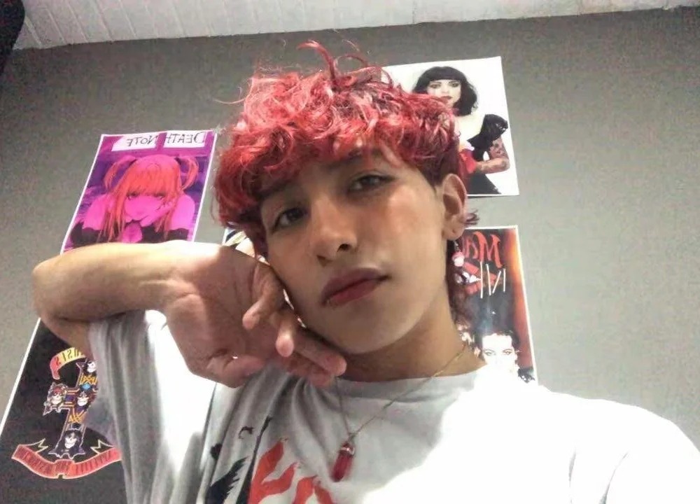 LEE_ROSES Chatroom