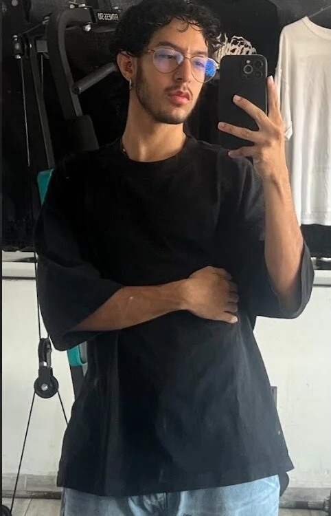 LEO_SANZ66 Chatroom