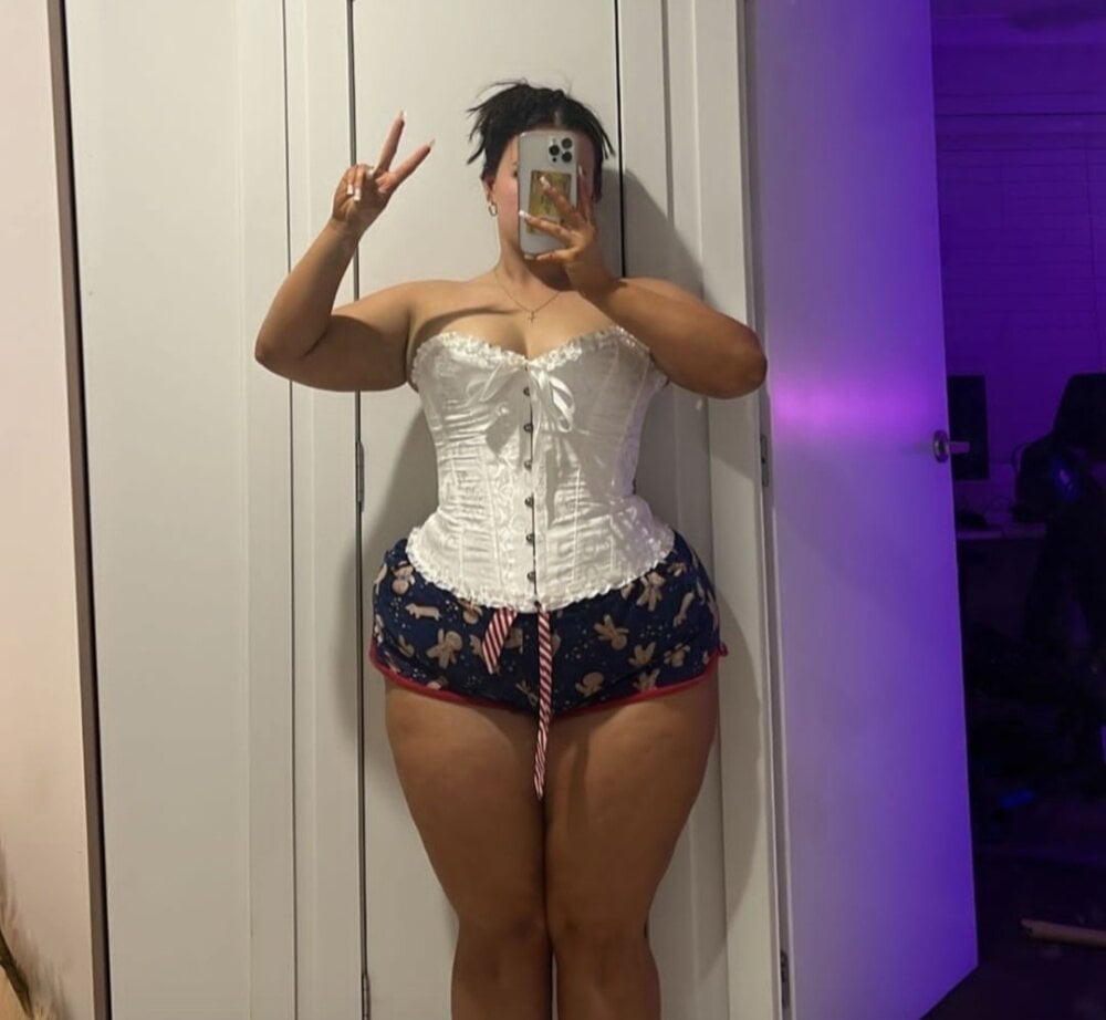 LOunNa-_Sexxy Chatroom