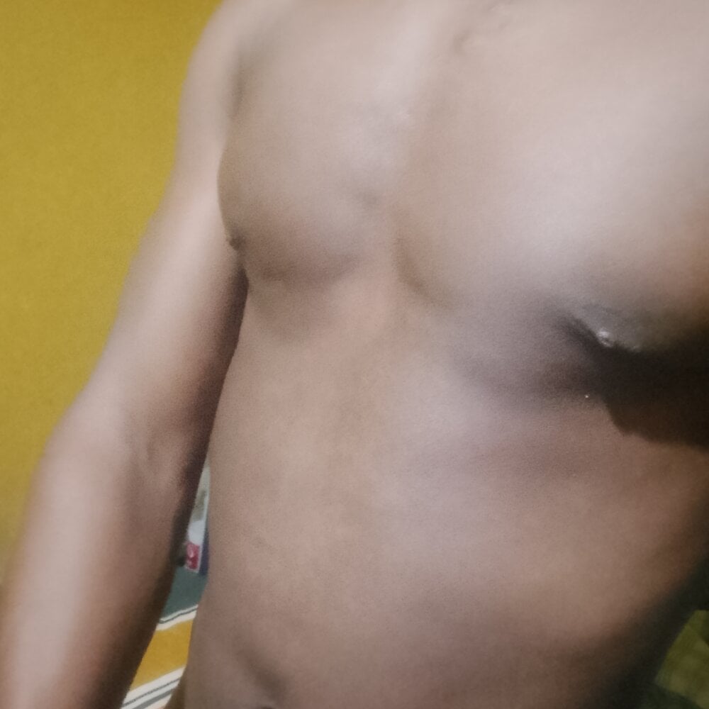 LULE37587001 Chatroom