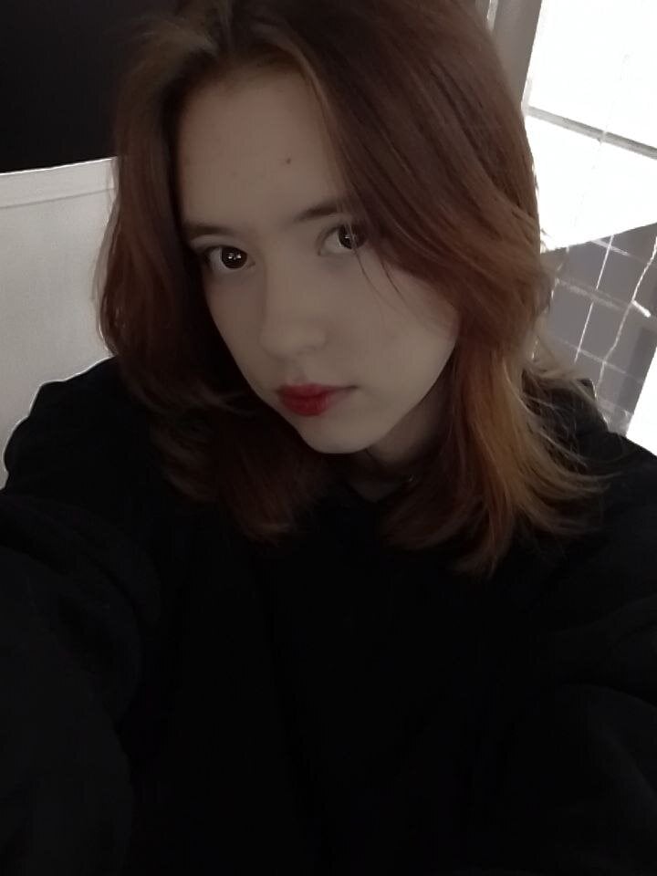 LUNA_KLEIN Chatroom