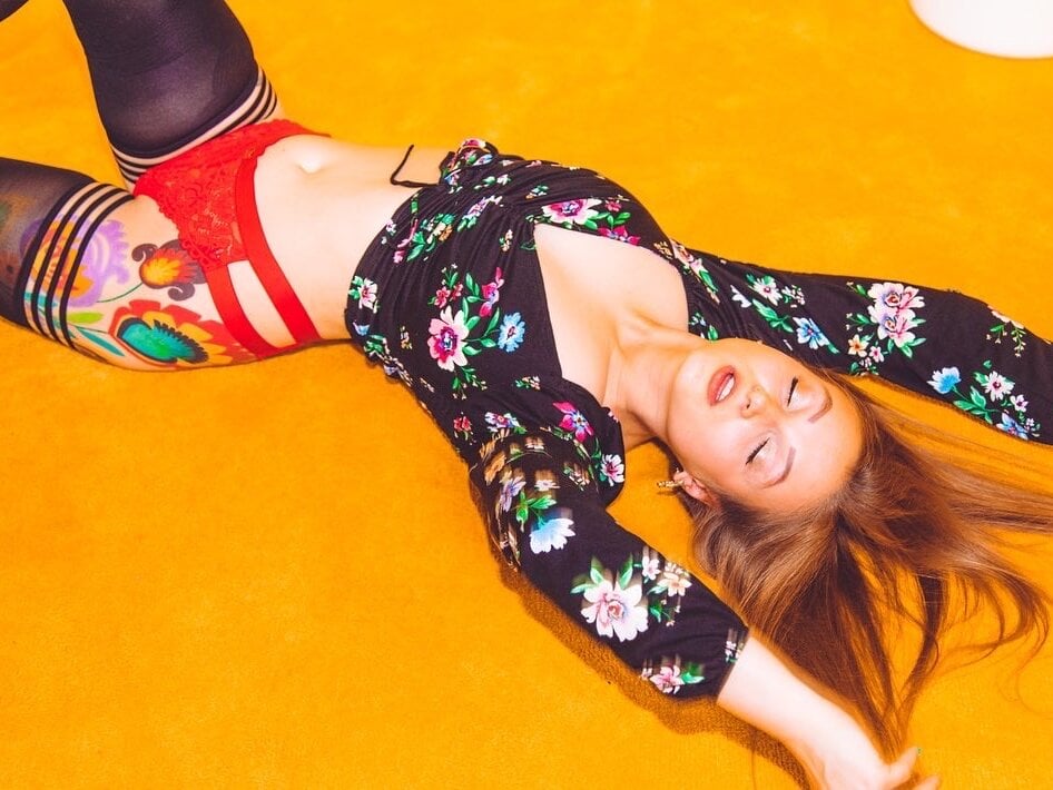 LadyTatiana_Annabelle Chatroom