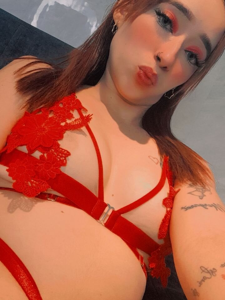 Lady_Sophiia Chatroom