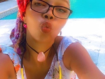 ladyzee25