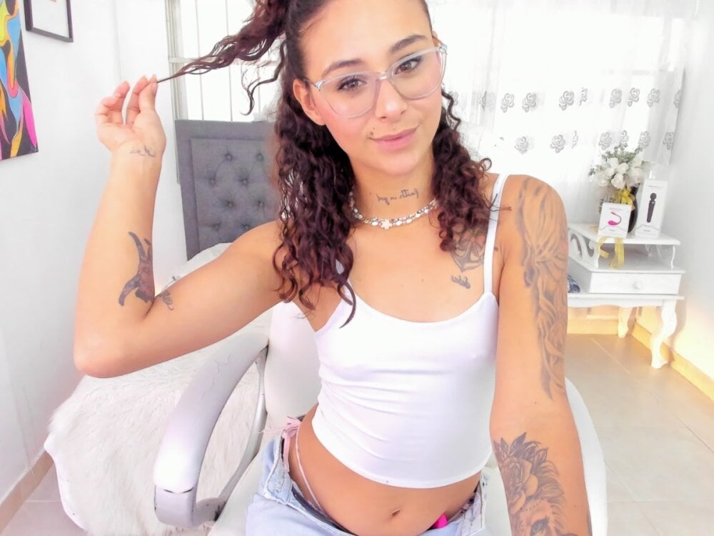 LahanaKimish Chatroom