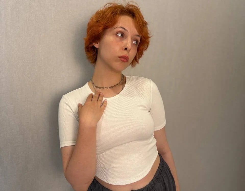 LailaHynes Chatroom