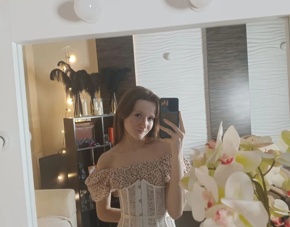 LallyLally_ Chatroom