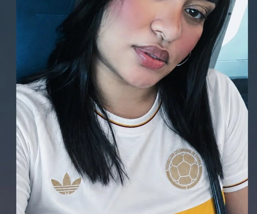 Laluna14 Chatroom