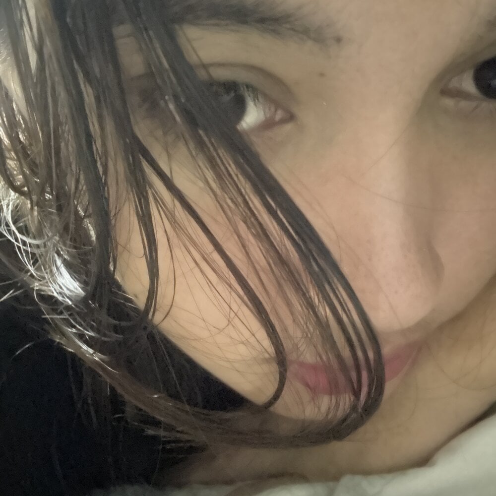 LanySylvia Webcam Profile Picture LanySylvia Chatroom