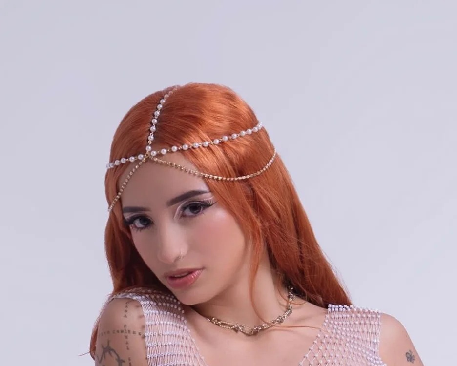 Lara_Monroe Chatroom