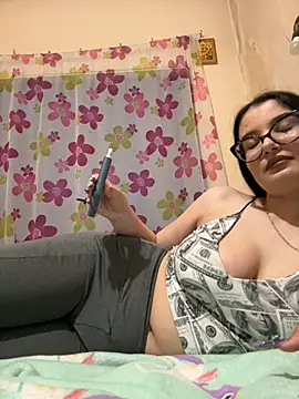 Larra69 Chatroom