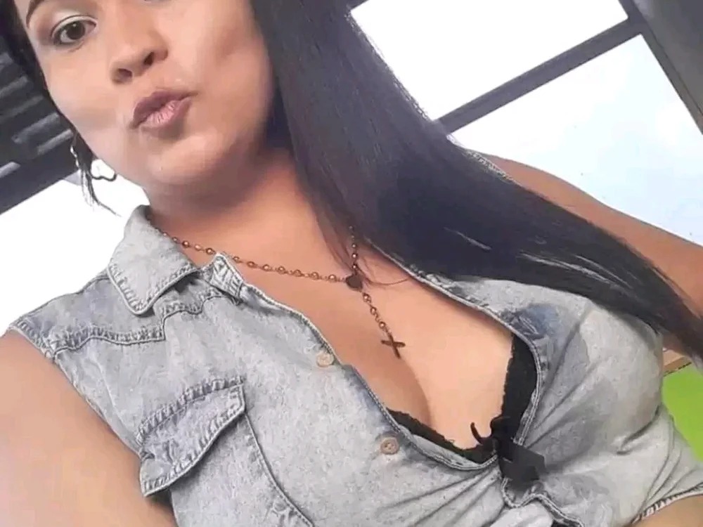 Latimida Chatroom