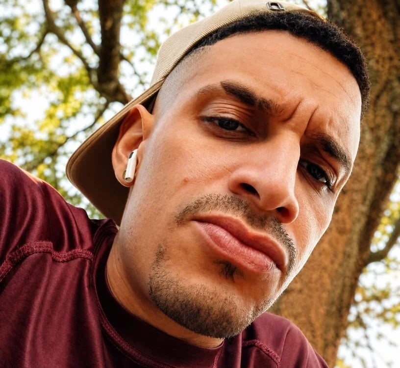 LatinBeast26cm Chatroom