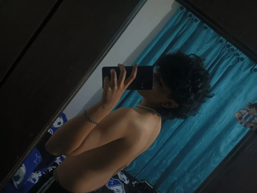 LatinHeatX22 Chatroom