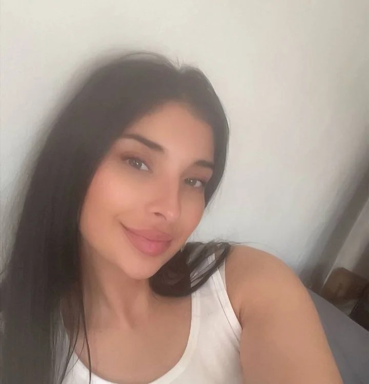 Laura_nx Chatroom
