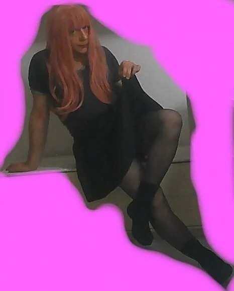 Layla-Trav Chatroom