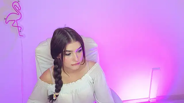 Lea__a Chatroom