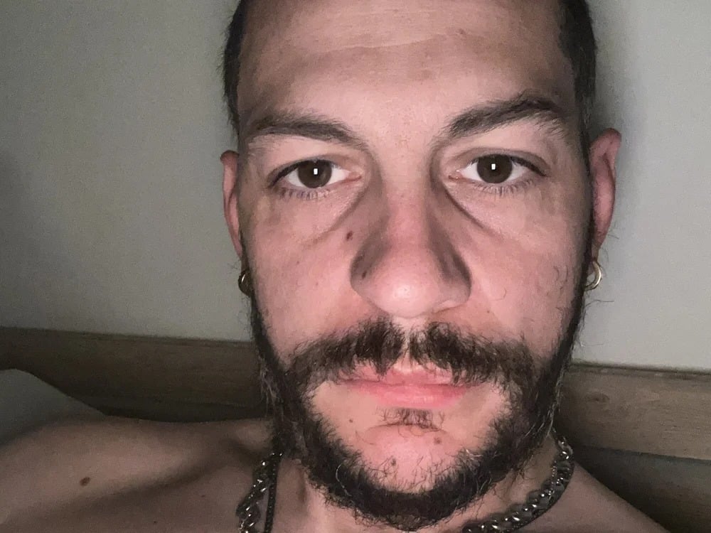 Lebarbu69020 Chatroom