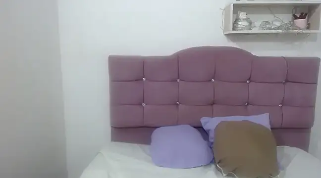 LeilaEbony Chatroom