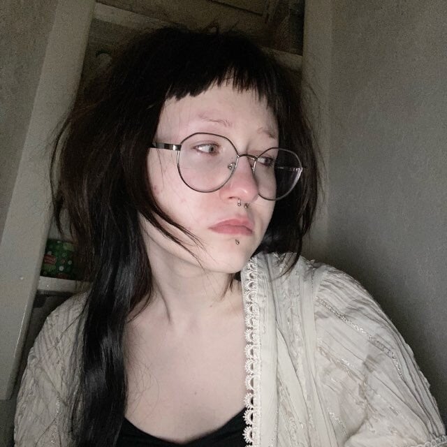 LeilaHoffman Chatroom