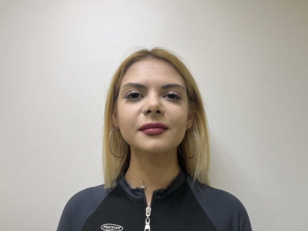 LenitaTumblin Chatroom