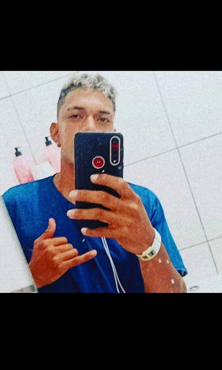 Leonardo-2112 Chatroom